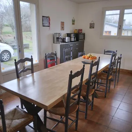 Pensjonat Room In Bb - Breakfast Included Ten Minutes From Lac De La Raviege 2 Angles (Midi-Pyrenees)